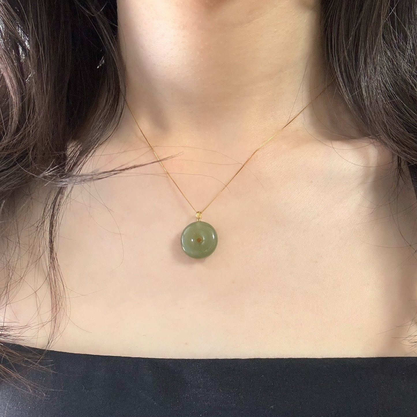 Button Jade Pendant Silver Necklace with 18k gold accessory