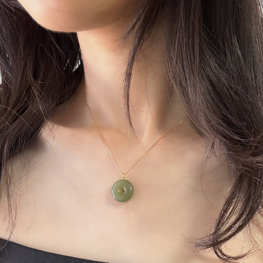 Button Jade Pendant Silver Necklace with 18k gold accessory